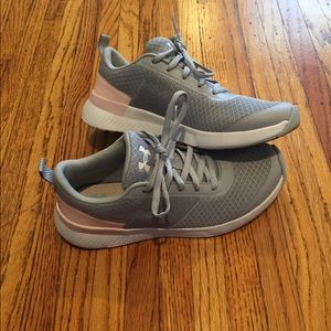 Under armour women’s sneakers